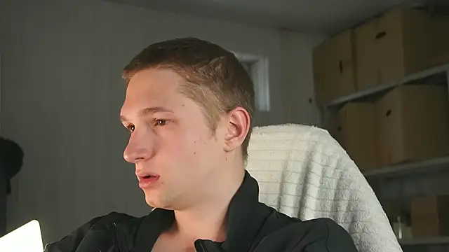 dustyn fox online show from 04/24/26, 10:07