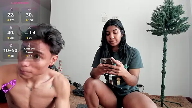 Snapshot of jasmine_bunny_ chatting on 12/04/24, 04:49 jasmine bunny  online show from 12/04/24, 04:49