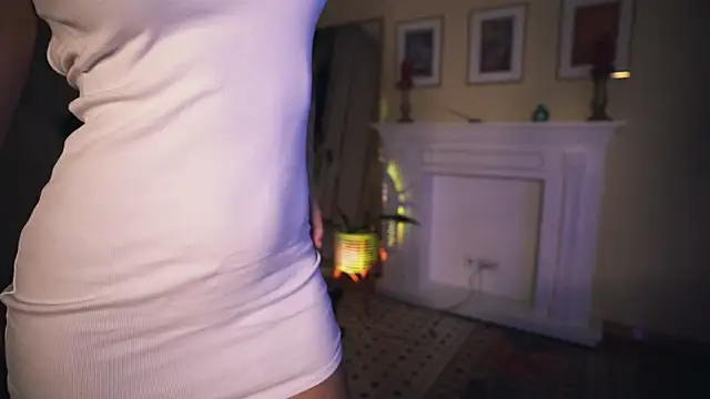 Leona Mell online show from 02/05/25, 09:50