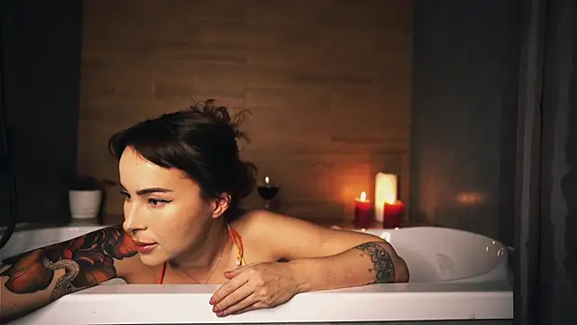 Leona Mell online show from 03/17/25, 10:06