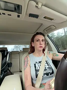 Snapshot of MissyRoulette chatting on 02/19/26, 03:41 MissyRoulette online show from 02/19/26, 03:41