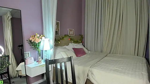 Dearly Emily online show from 05/20/26, 05:30