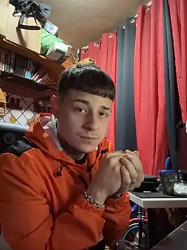 Snapshot of Nenejoven16- chatting on 12/29/24, 05:42 Nenejoven16- online show from 12/29/24, 05:42