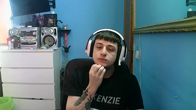 Snapshot of Nenejoven16- chatting on 02/20/26, 04:40 Nenejoven16- online show from 02/20/26, 04:40