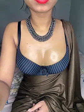 Hot-sexy222 online show from 12/19/24, 04:35