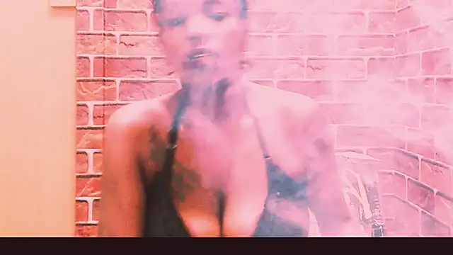 Fuckable Nasty MILF online show from 06/16/26, 03:36