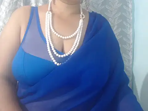 cute-priy online show from 03/29/26, 04:01