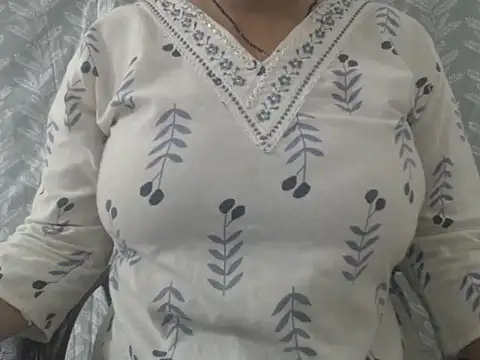 Snapshot of cute-priy chatting on 06/13/26, 05:16 cute-priy online show from 06/13/26, 05:16