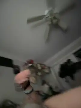 ThicBunz online show from 04/20/26, 02:09