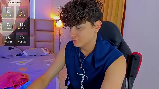 Nathan Bluee online show from 02/06/25, 12:26