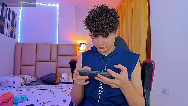 Nathan Bluee online show from 02/11/25, 12:58