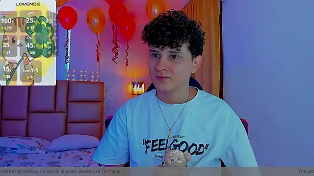 Nathan Bluee online show from 03/19/25, 01:29