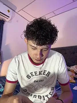 Nathan Bluee online show from 11/11/25, 03:01