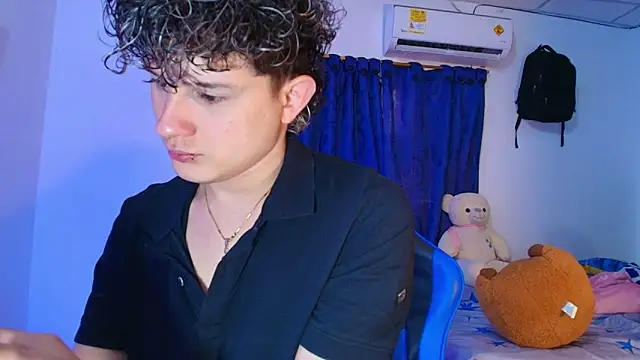 Nathan Bluee online show from 03/27/26, 05:12