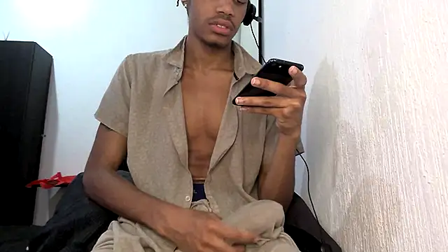 Skinnyblackman online show from 03/12/26, 04:40