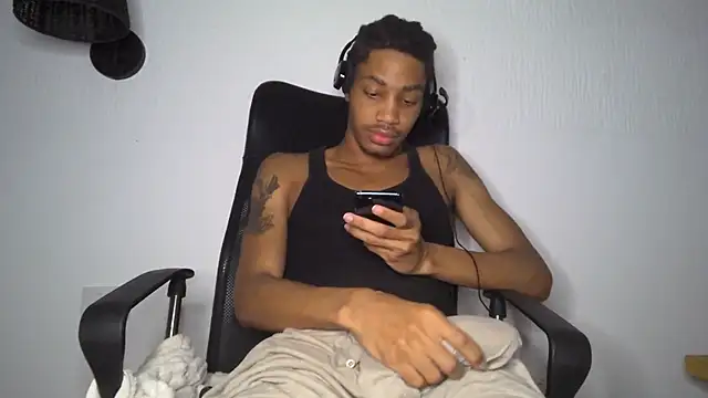 Skinnyblackman online show from 06/13/26, 04:43