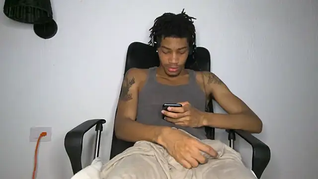 Skinnyblackman online show from 06/18/26, 04:13