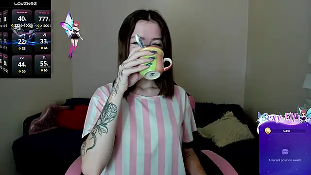 Snapshot of Luxuryalma chatting on 01/07/25, 06:27 Luxuryalma online show from 01/07/25, 06:27