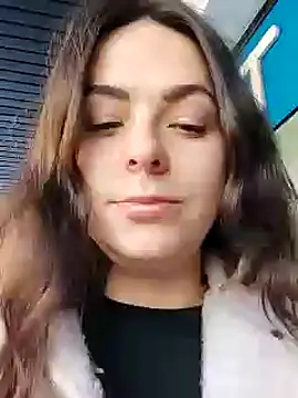 Alicia Hot1 online show from 12/04/24, 11:52