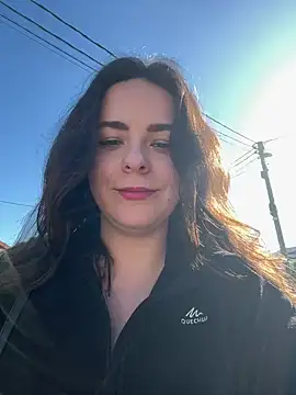 Alicia Hot1 online show from 01/18/25, 12:15