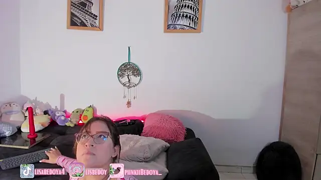 Amberbedoya  online show from 10/03/25, 10:18