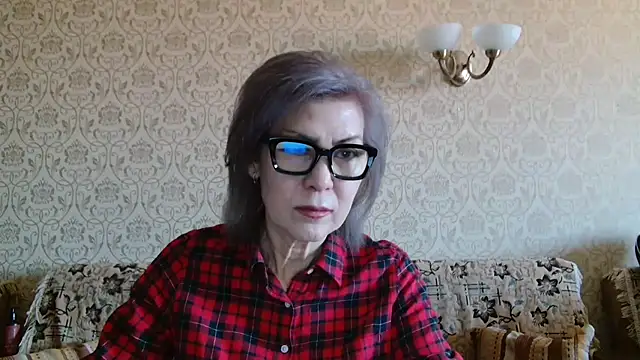 Elegant00Lady online show from 10/06/25, 06:00