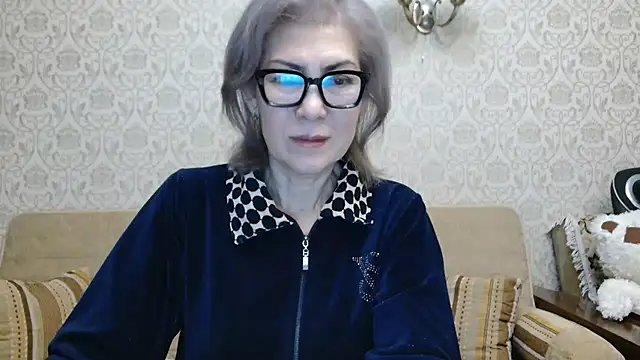 Elegant00Lady online show from 11/02/25, 04:53