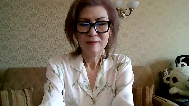 Elegant00Lady online show from 02/27/26, 04:01