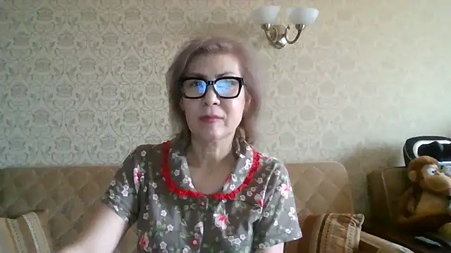 Snapshot of Elegant00Lady chatting on 06/29/26, 08:31 Elegant00Lady online show from 06/29/26, 08:31