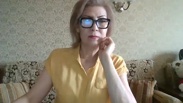 Snapshot of Elegant00Lady chatting on 07/20/26, 10:39 Elegant00Lady online show from 07/20/26, 10:39