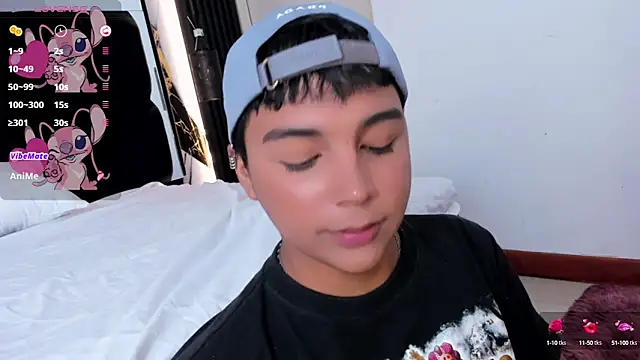 Seductivo jr online show from 02/12/25, 07:34