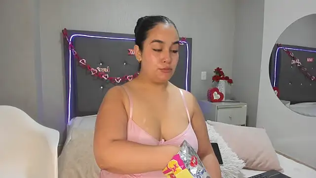 emma lye online show from 04/05/26, 12:57