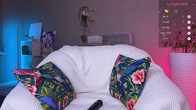 Tanya Acid online show from 03/10/26, 04:50