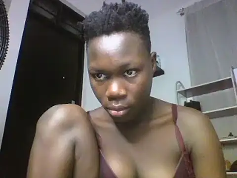 sexyqueen02 online show from 02/25/25, 10:07