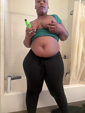 Prettynthick12 online show from 04/02/26, 12:19