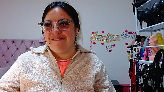 lanaqueen699 online show from 10/17/25, 12:19