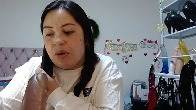 lanaqueen699 online show from 12/19/25, 12:23