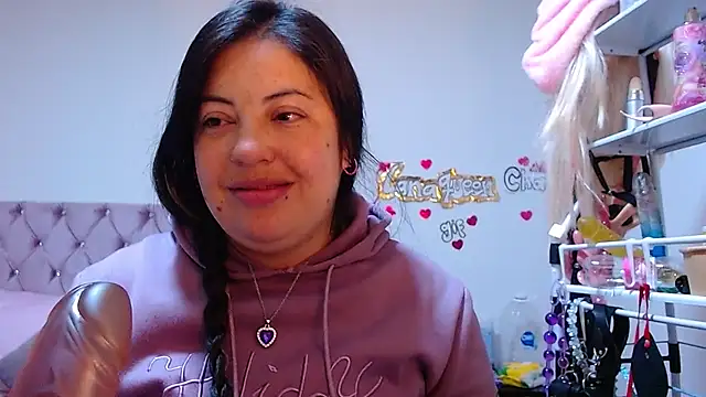 lanaqueen699 online show from 03/18/26, 12:19