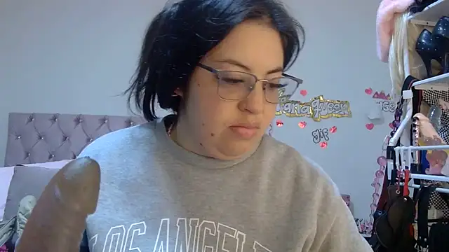 Snapshot of lanaqueen699 chatting on 06/16/26, 12:19 lanaqueen699 online show from 06/16/26, 12:19