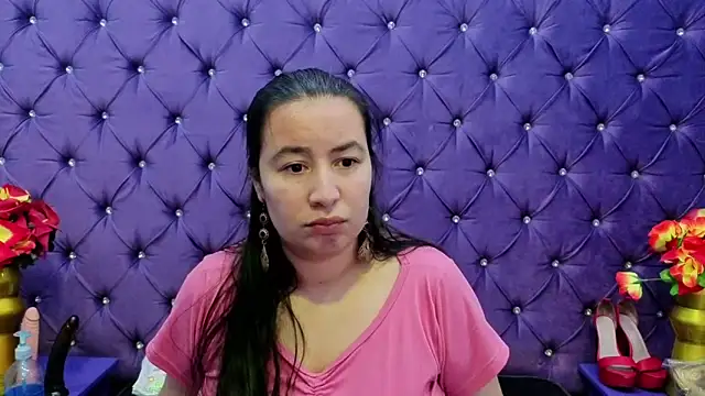 Snapshot of NaomyPrinces chatting on 10/03/25, 02:14 NaomyPrinces online show from 10/03/25, 02:14