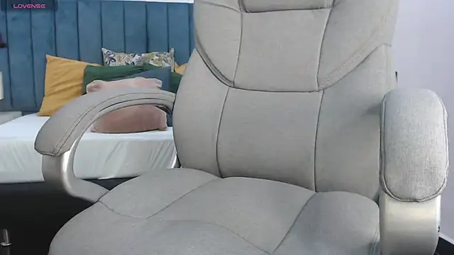 april bunnyy online show from 01/07/26, 06:21