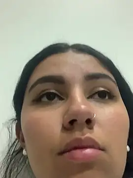 Larabrooks online show from 02/11/26, 05:40