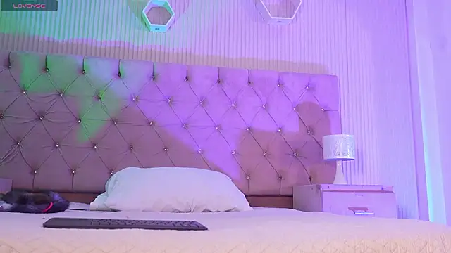 Melany Luv online show from 01/31/26, 08:40