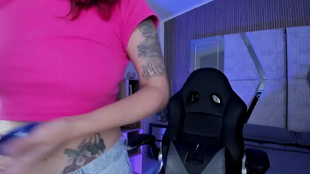 Melany Luv online show from 05/19/26, 10:27