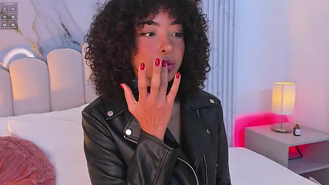 OSHUN  online show from 09/26/25, 12:31