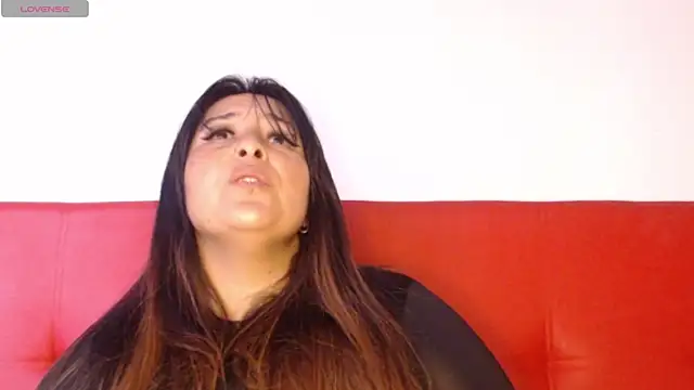 amydeepqueen online show from 12/23/24, 11:47