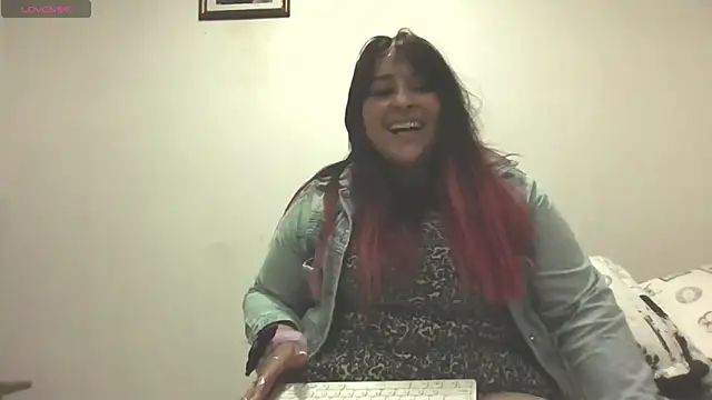 amydeepqueen online show from 02/26/25, 10:58