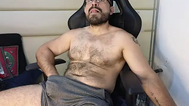 SbasTone Muscle online show from 12/15/25, 03:16