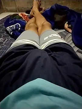 Snapshot of mamanyota chatting on 04/12/26, 04:12 mamanyota online show from 04/12/26, 04:12