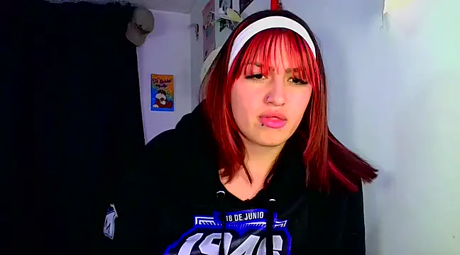 lucycherry   online show from 02/21/25, 04:51